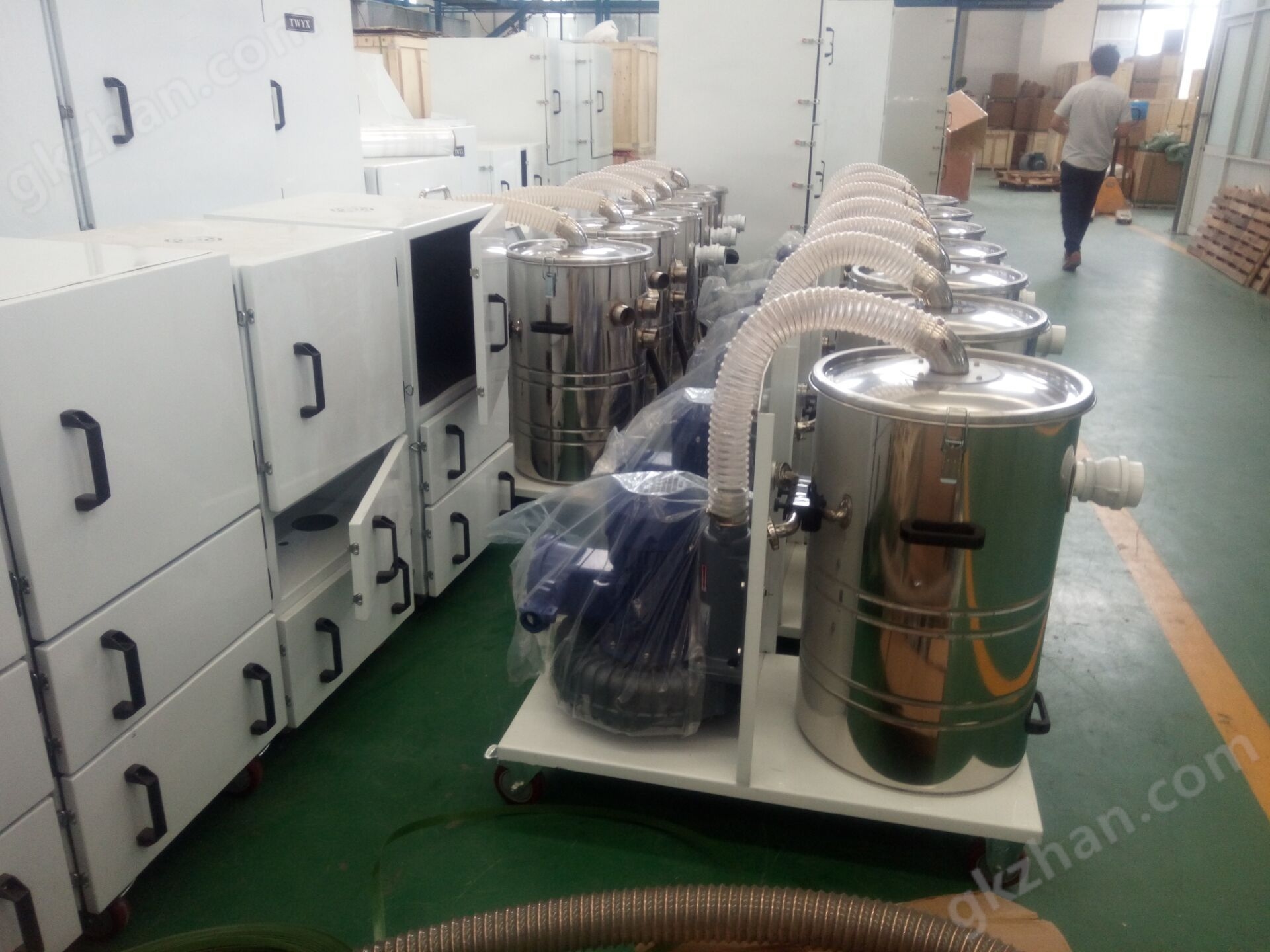 生产厂家工业移动式吸尘器 集尘机 固定式吸尘器 双桶吸尘器示例图15
